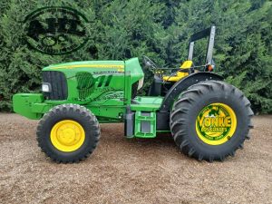 John Deere 6520