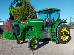 JOHN DEERE 8220