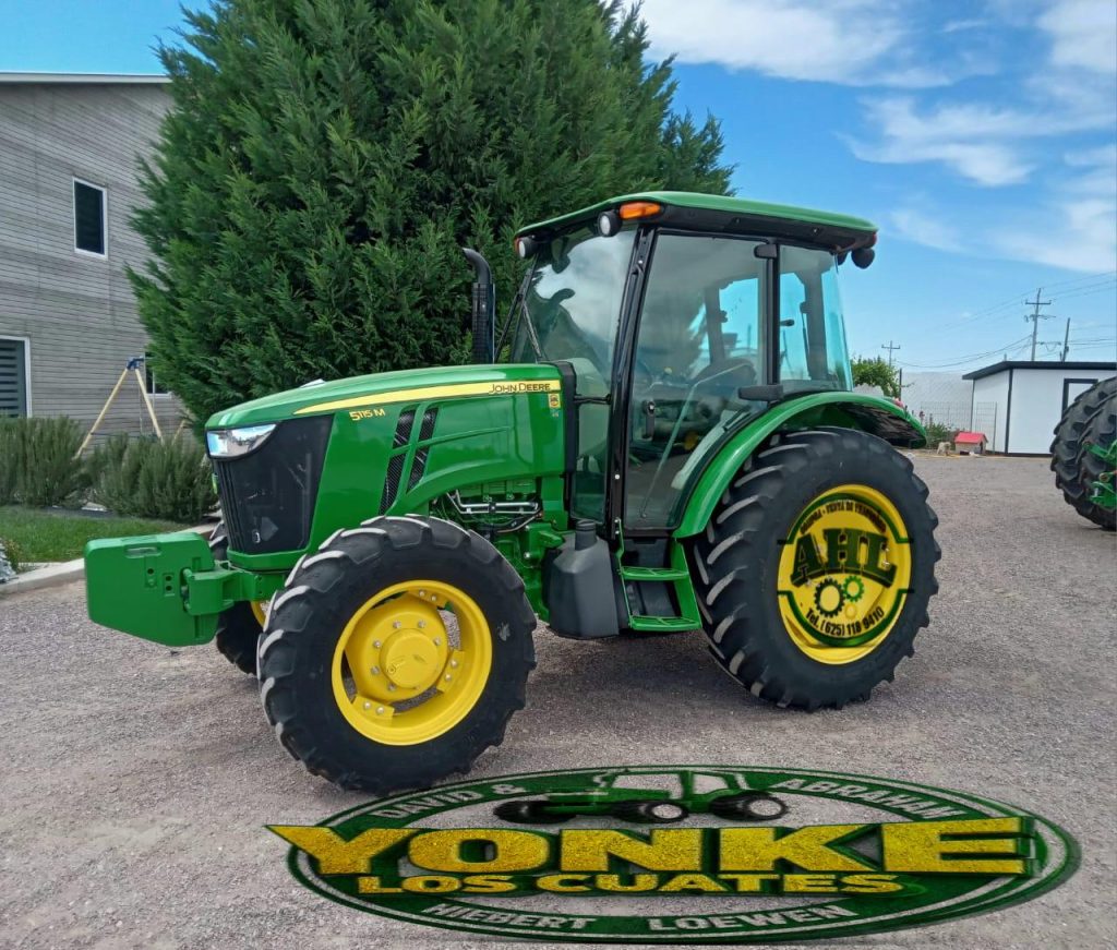 JOHN DEERE 5115M