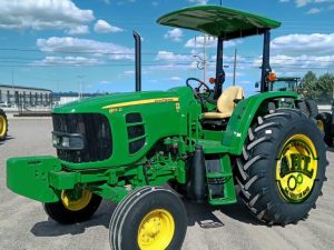 JOHN DEERE 6115D