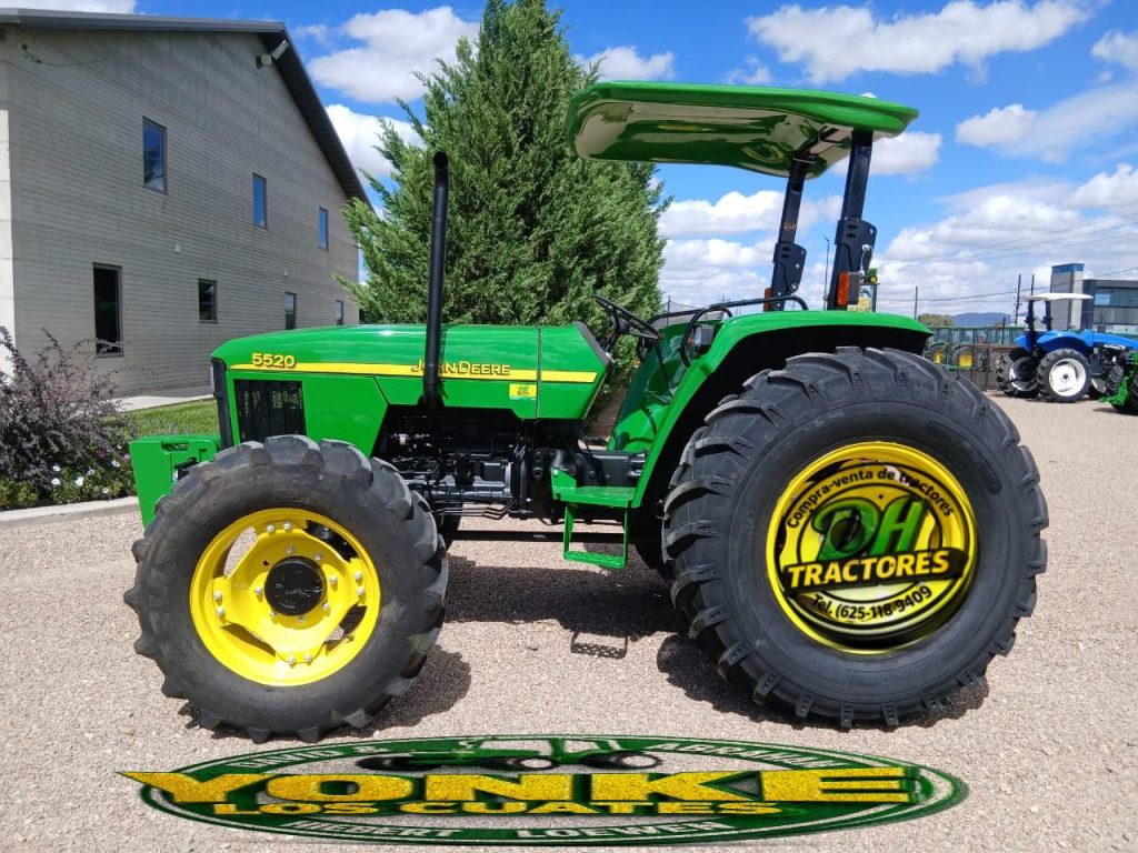 JOHN DEERE 5520